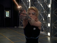 extant StarTrekVoyager 4x26 HopeAndFear 0007